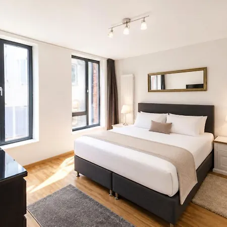 Modernes Stadthaus Mit Netflix Holiday home